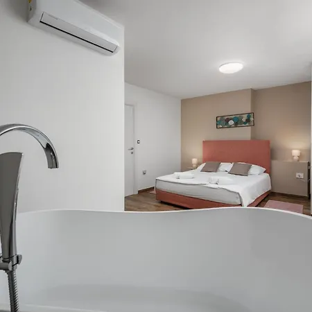 By Interhome Hébergement de vacances Valtura