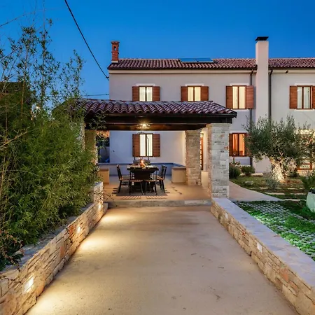 Nyaraló By Interhome *